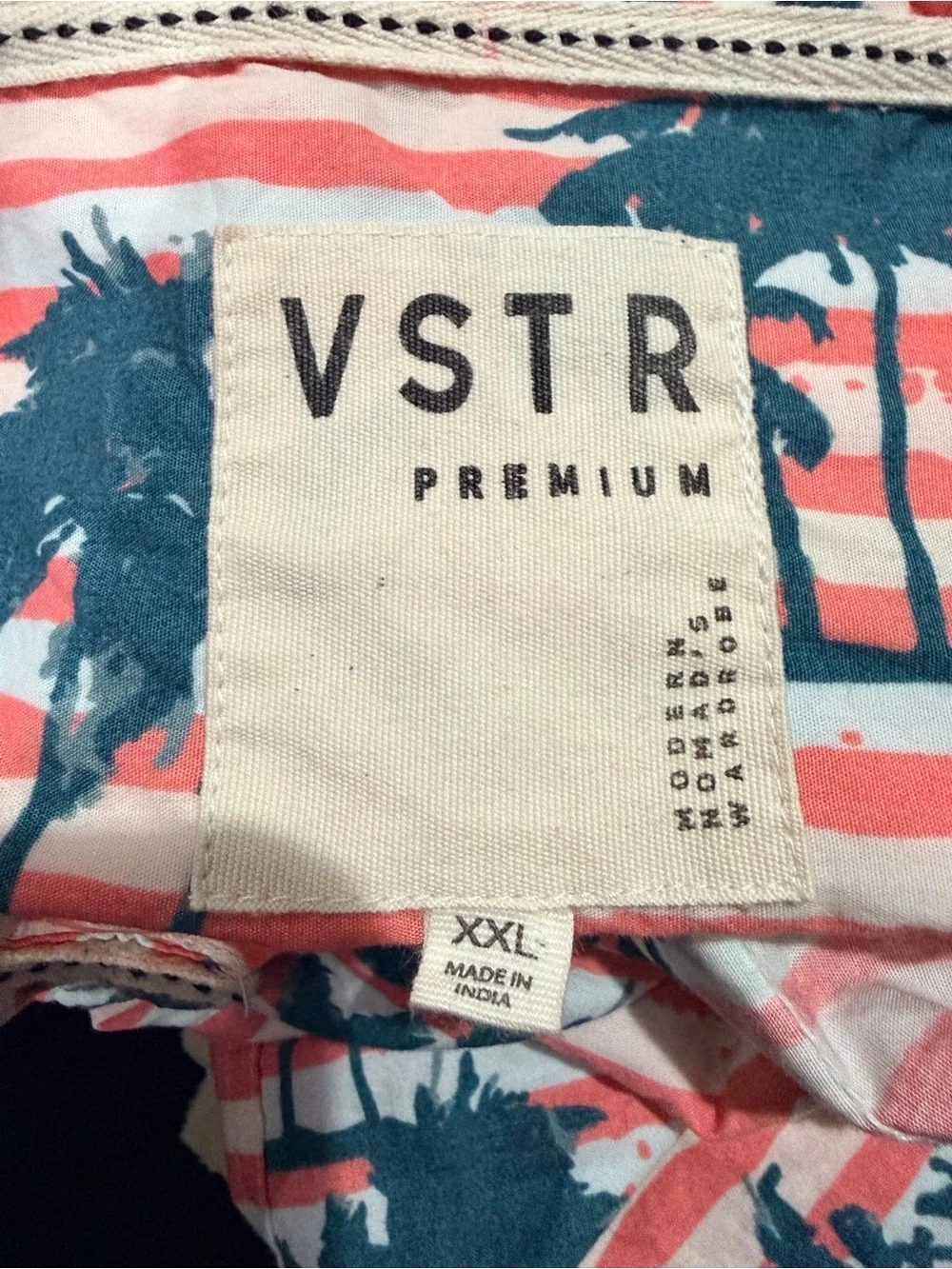 Coral Palm-Print Short Sleeve Shirt -H-